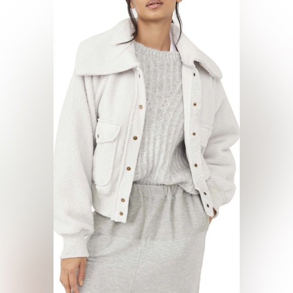 Free People Shasta Snap Up Fleece Bomber in Morning Fog Grey - Picture 1 of 8